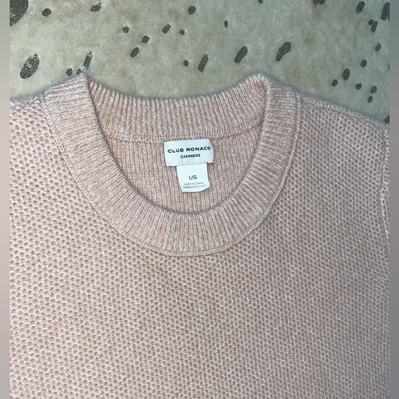 Club Monaco Light Pink Crew Neck Sweater L - Picture 2 of 4